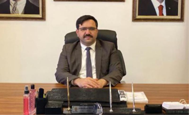 AK PARTİ İL BAŞKANI  Abdulkadir ÇELİK:  ÇANKIRI BELEDİYE BAŞKANI  İSMAİL ESEN'İN  YANINDAYIZ